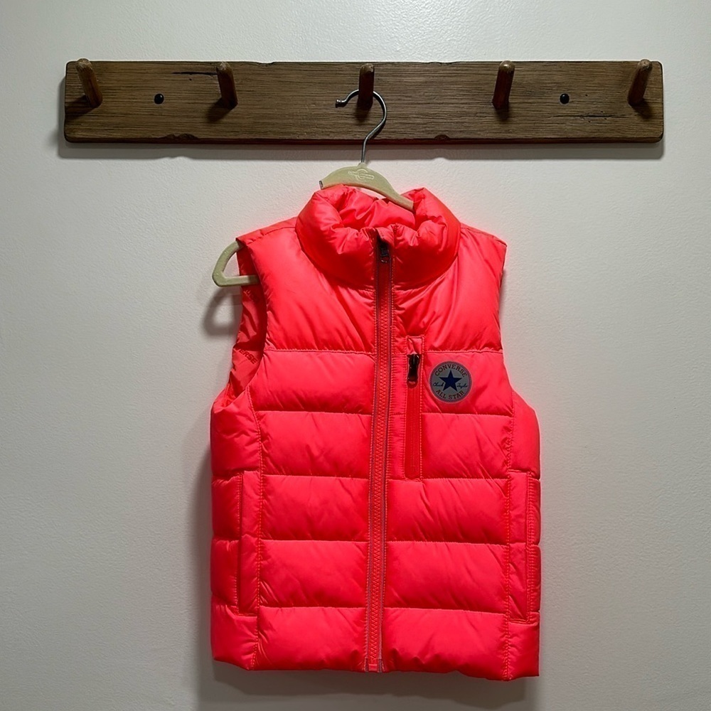 Converse Girl Bright Neon puffer vest with pockets size 5